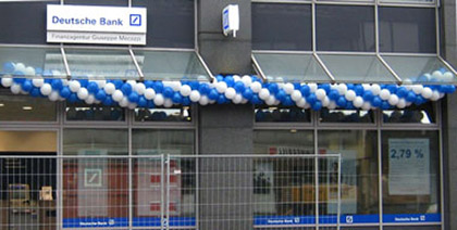 Girlande Deutschebank